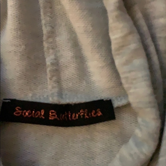 Cropped hoodie - Picture 3 of 3